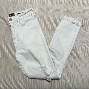 Hollister White High-Rise Jeans